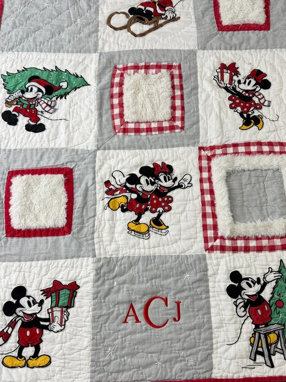 Pottery Barn Kids Disney Mickey Mouse Christmas Quilt Twin Minnie Red Plaid
